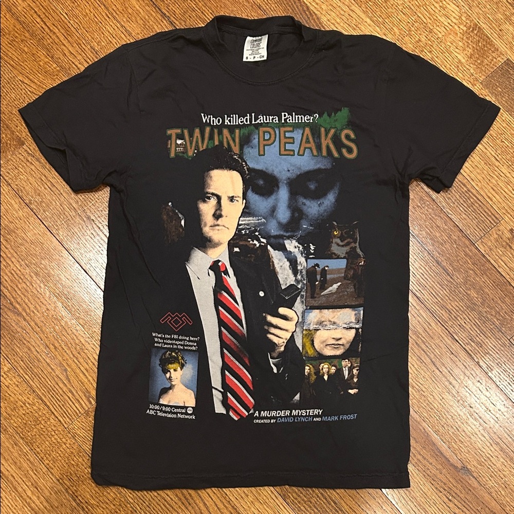 “Twin Peaks” Black Unisex Graphic T-Shirt - Small, NWOT
